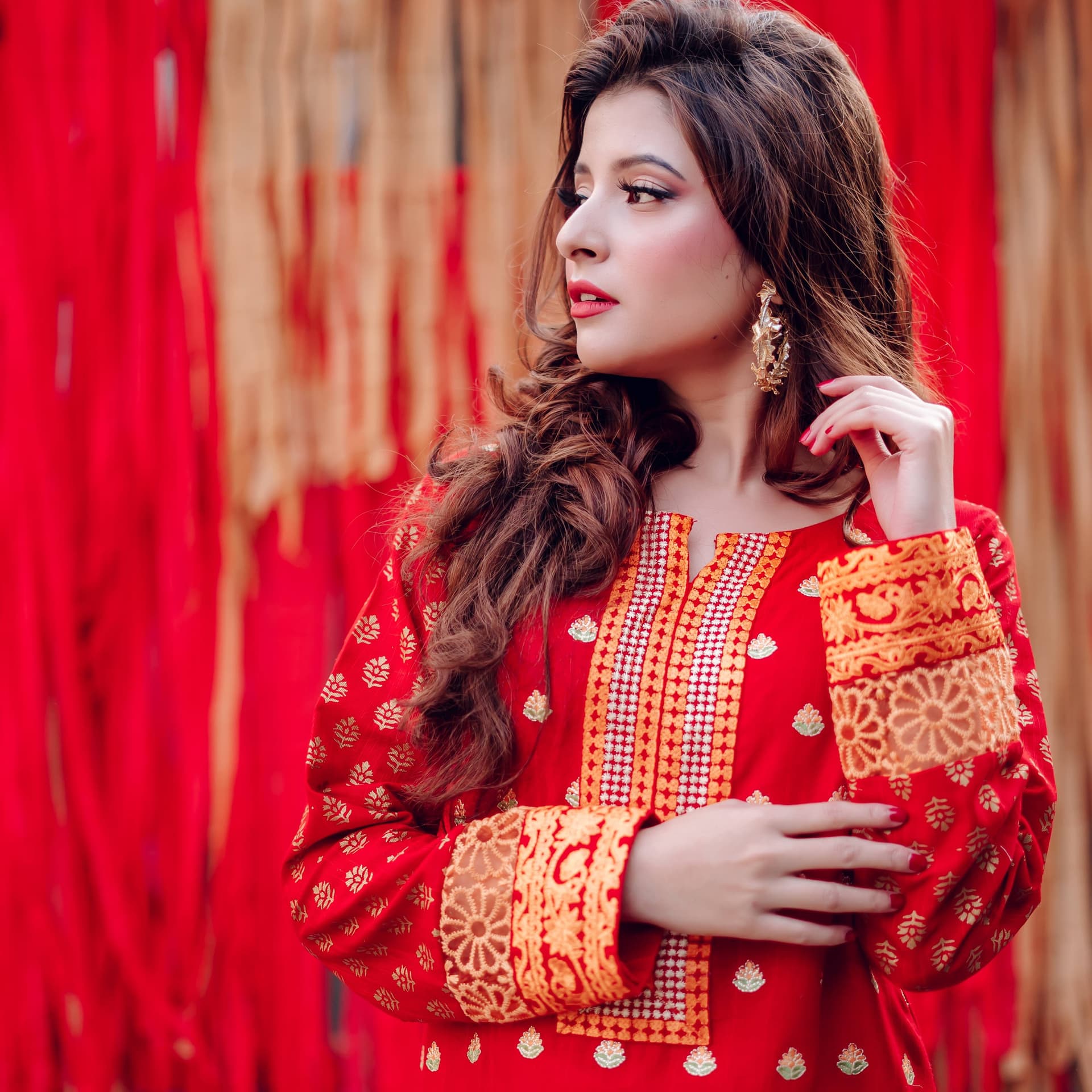 RED VALENTINE BOOTI KURTA (Spd 643)