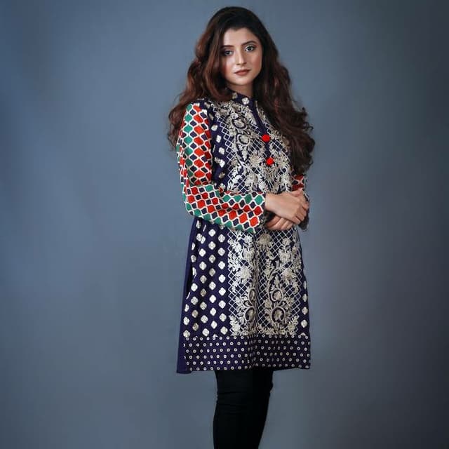 PURPLE SKIN JAAL KURTA  spd 487